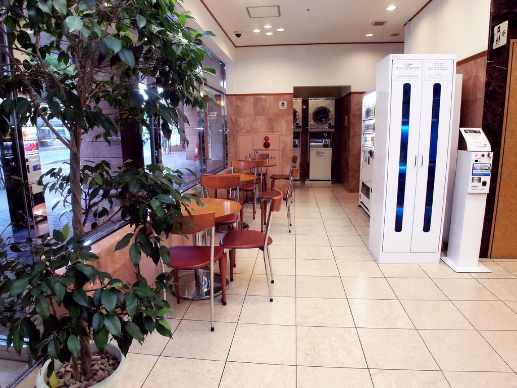 Toyoko Inn Hokkaido Sapporo-Eki Kita-Guchi Ngoại thất bức ảnh